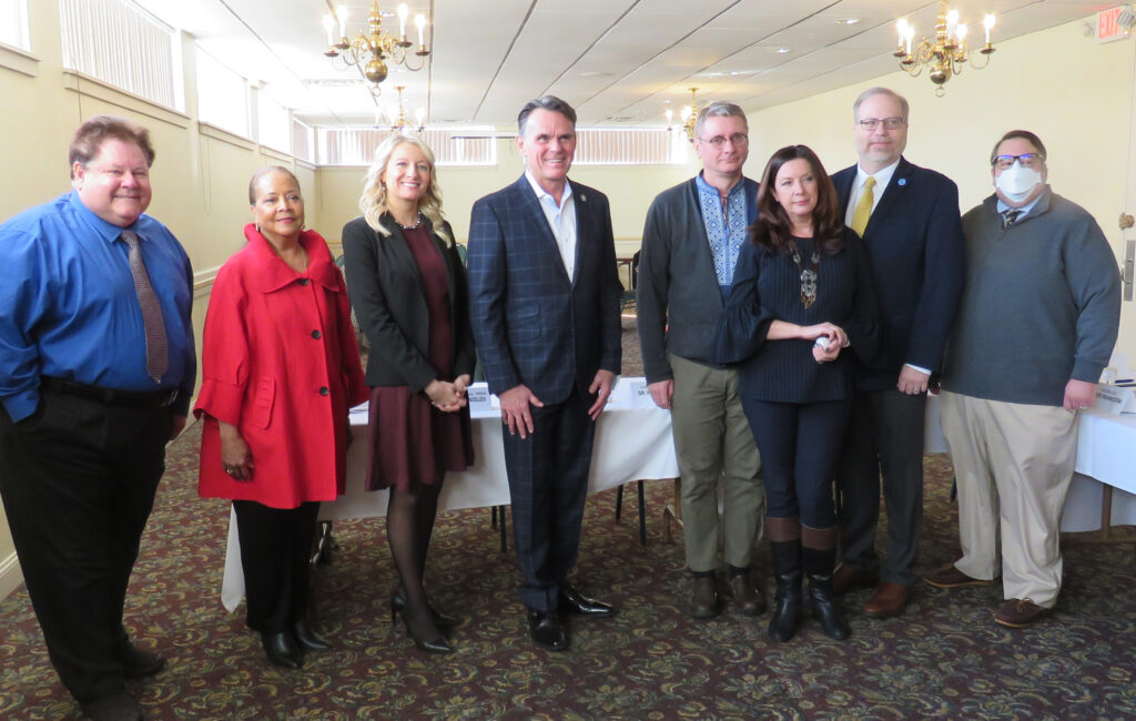 Tri-County Roundtable Group Photo